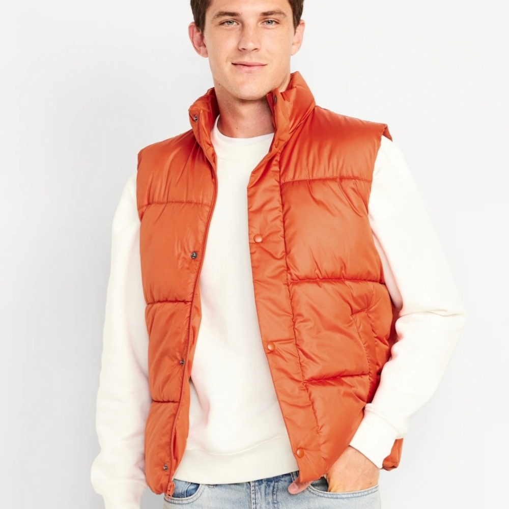 NWOT: Men's Old Navy Water-Resistant Puffer Vest - XL